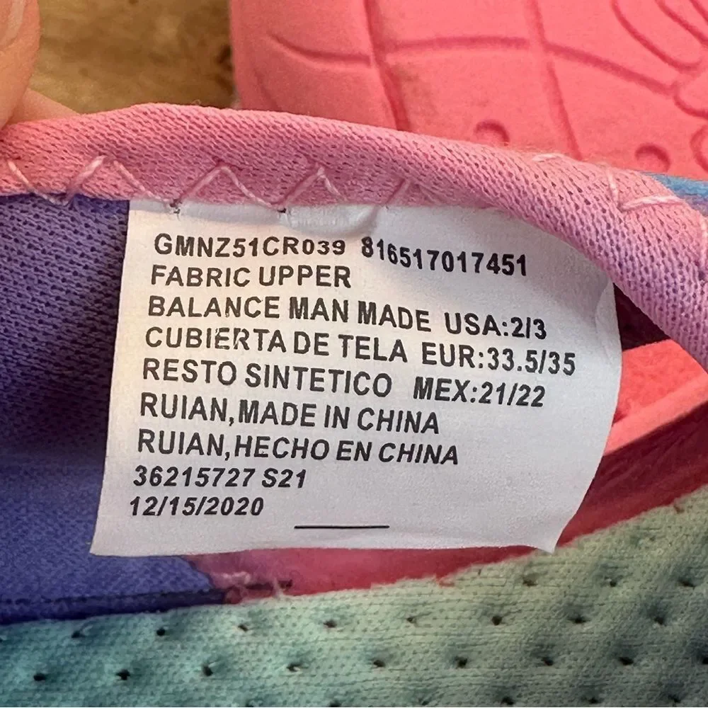 NEWTZ Girls Pink Tie Dye Water Shoes 2 3